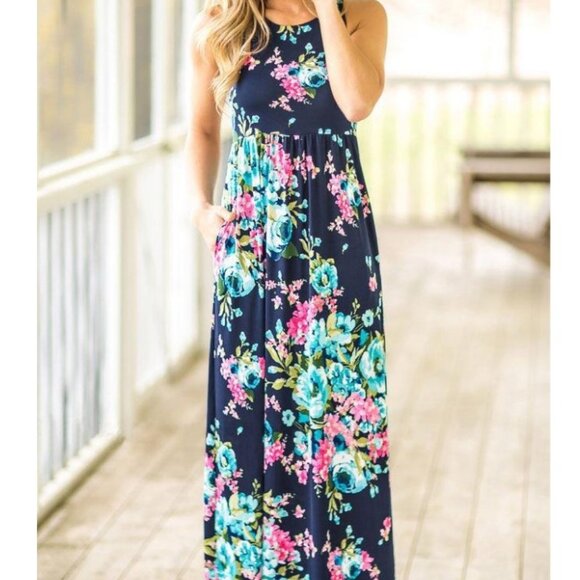 Wanna B Dresses & Skirts - Wanna B Brand Women's Medium Bright Blue Floral Print Maxi Dress Pockets